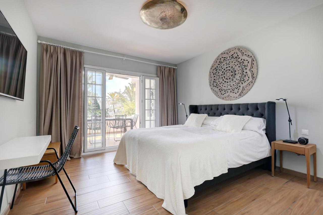 Appartement Luxurious In Puente Romano, *